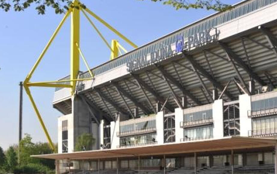 Renovation of the Iduna Park